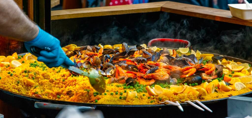 la-table-des-dieux-traiteur-marche-strasbourg-paella